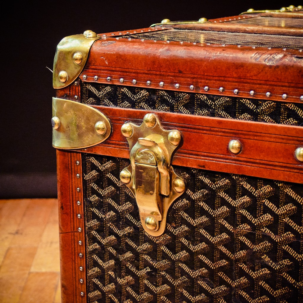 goyard vintage trunk
