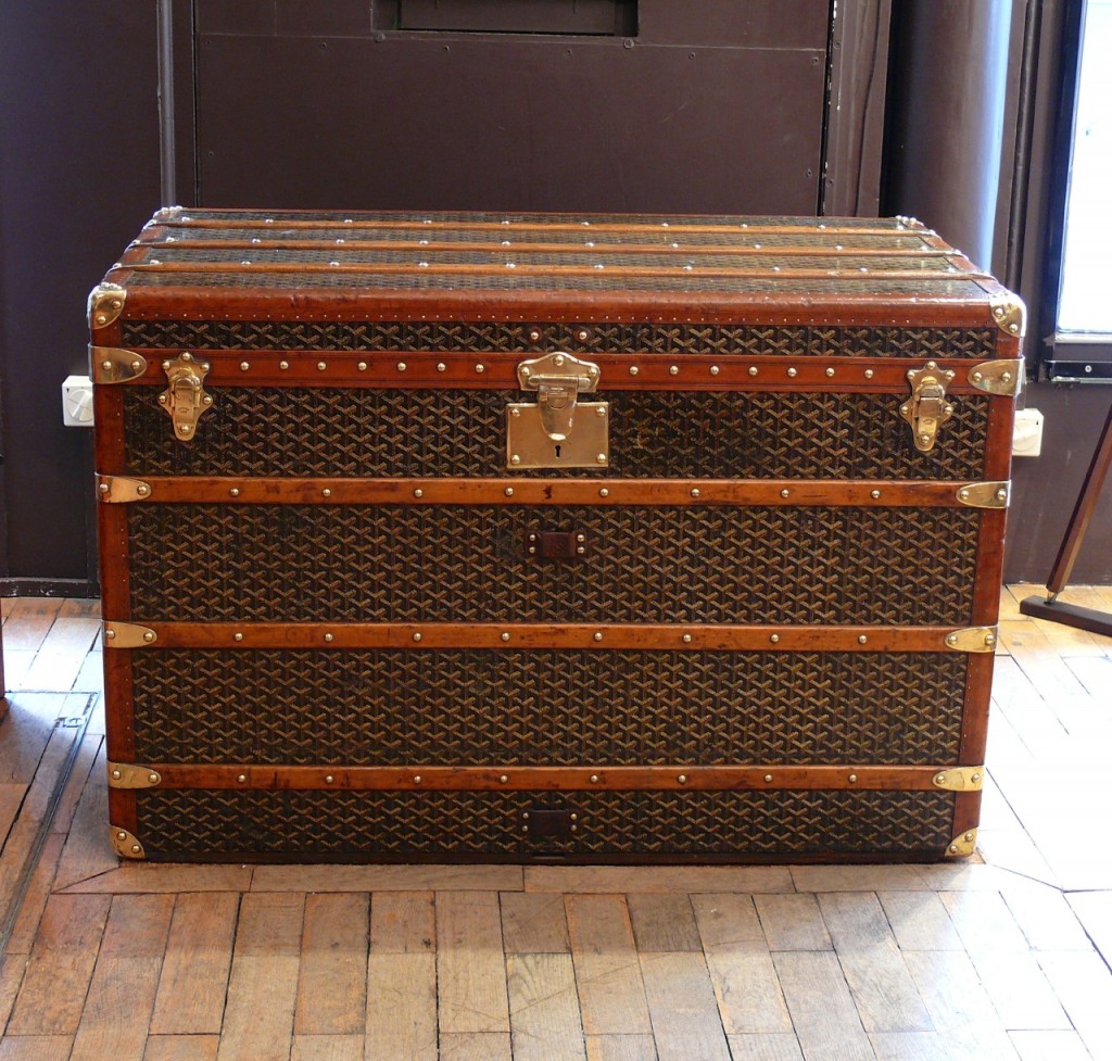 goyard steamer trunk
